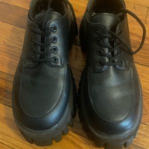 Black Oxford Sneakers